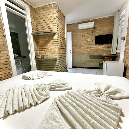 Grandville Hotel E Pousada บาร์ฮาเดเซามิเกล ภายนอก รูปภาพ